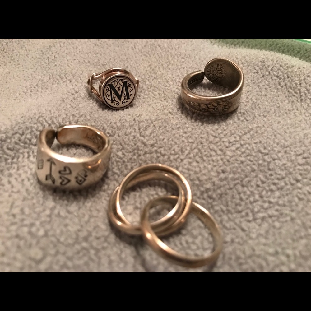 Rings ! Rings ! Rings !
